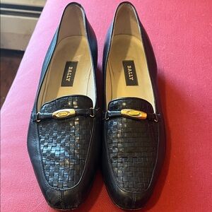 Bally Dark Navy Blue Classic Woven Leather Loafers with Gold Hardware